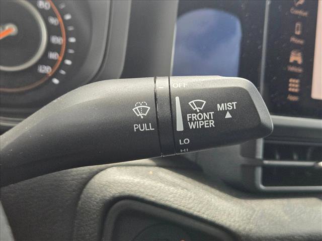 Used 2025 Jeep Gladiator Sport AWD/4WD image 19