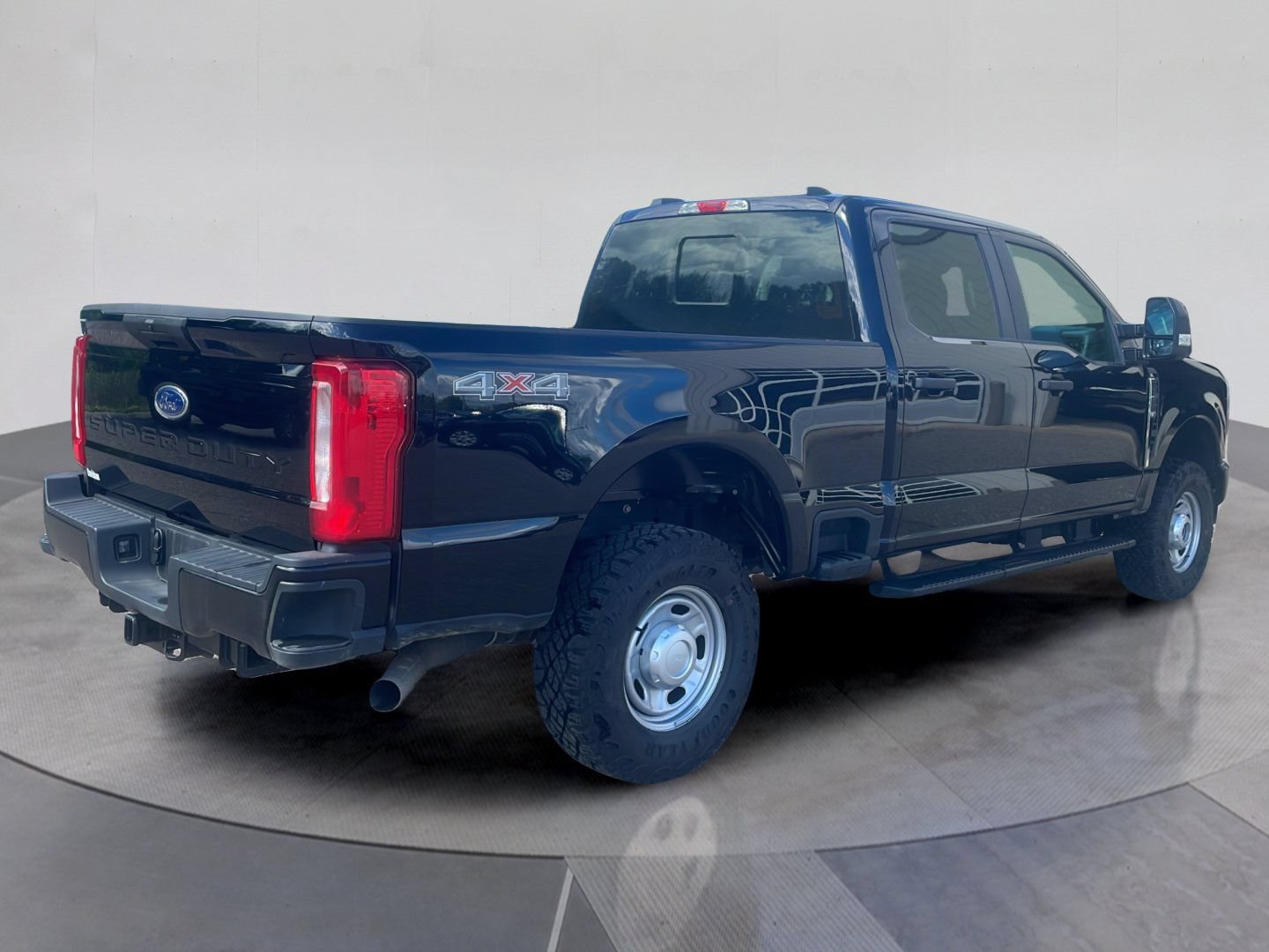 Certified 2026 Ford F250 XL w/ XL Off-Road Package AWD/4WD image 34