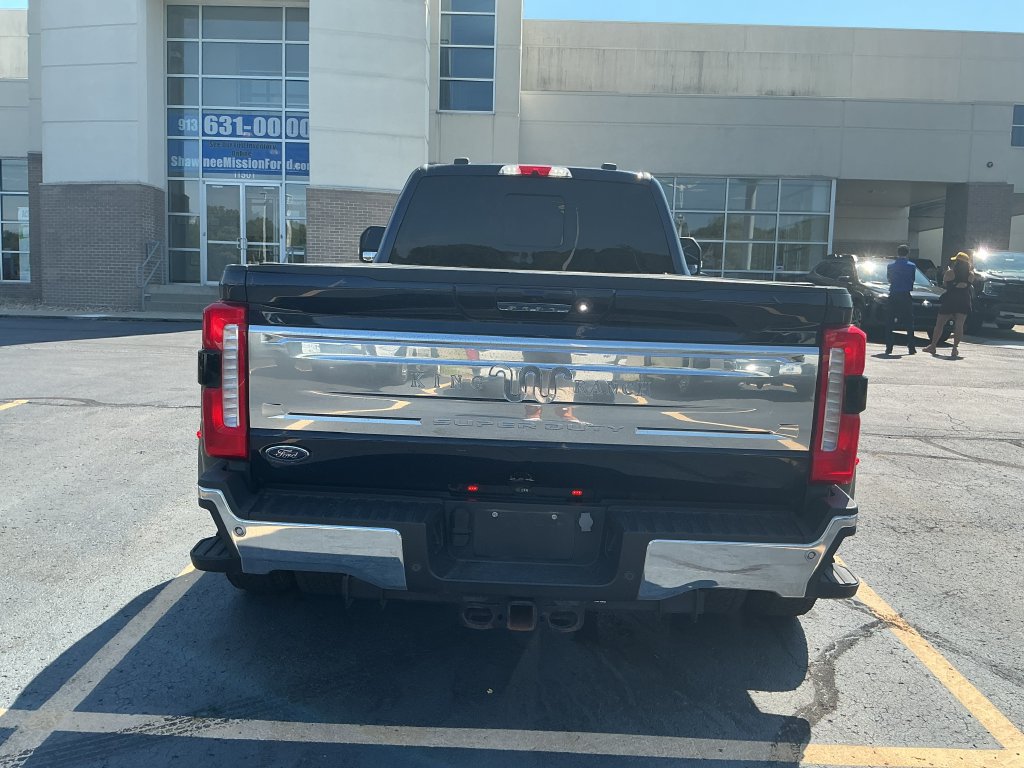 Certified 2023 Ford F350 King Ranch w/ Chrome Package AWD/4WD image 4