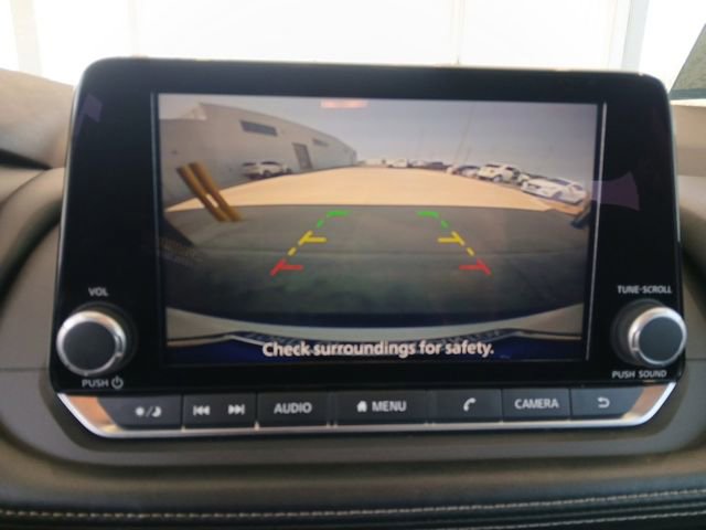 Used 2023 Nissan Rogue S AWD/4WD image 23