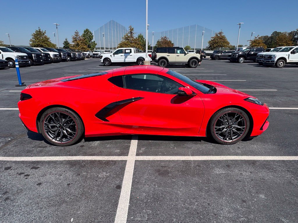 Used 2023 Chevrolet Corvette Stingray Coupe RWD image 8