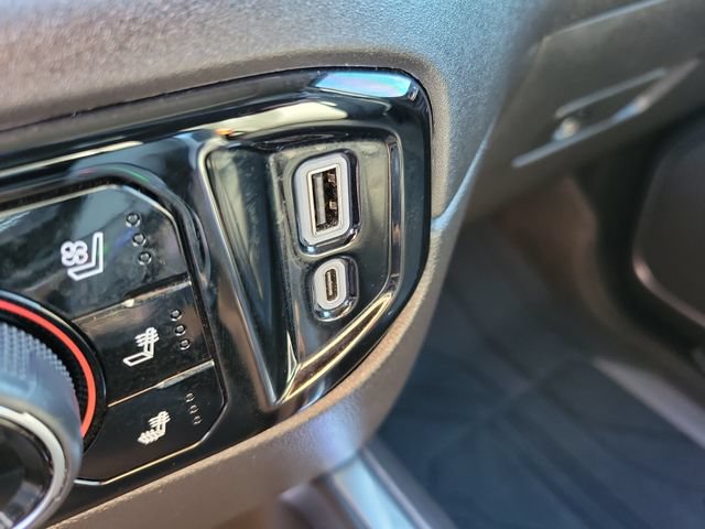 Used 2024 Chevrolet Silverado 2500 LTZ w/ LTZ Premium Package AWD/4WD image 32