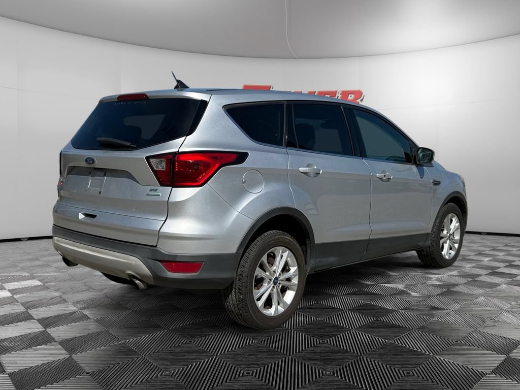 Certified 2019 Ford Escape SE FWD image 5
