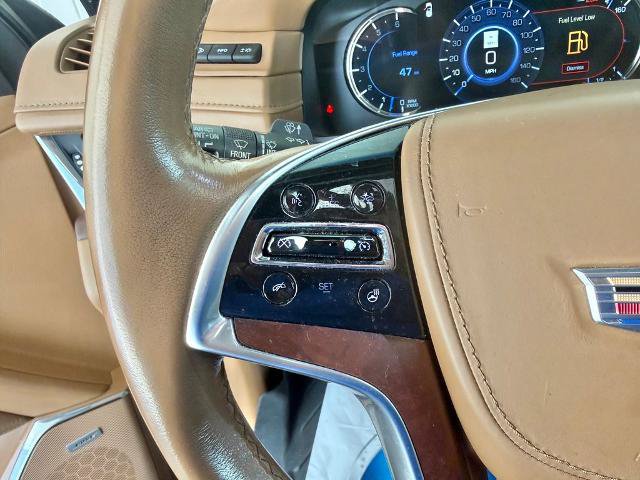 Used 2017 Cadillac Escalade Platinum AWD/4WD image 10