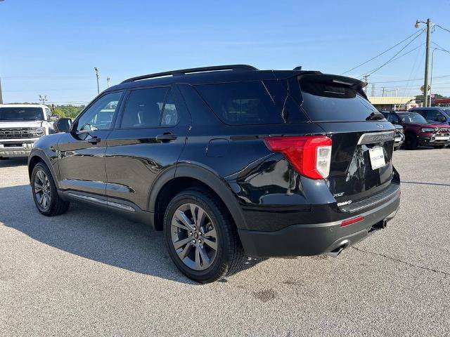 Certified 2022 Ford Explorer XLT w/ Equipment Group 202A AWD/4WD image 6