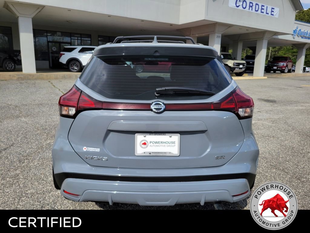 Used 2021 Nissan Kicks SR w/ SR Premium Package image 4