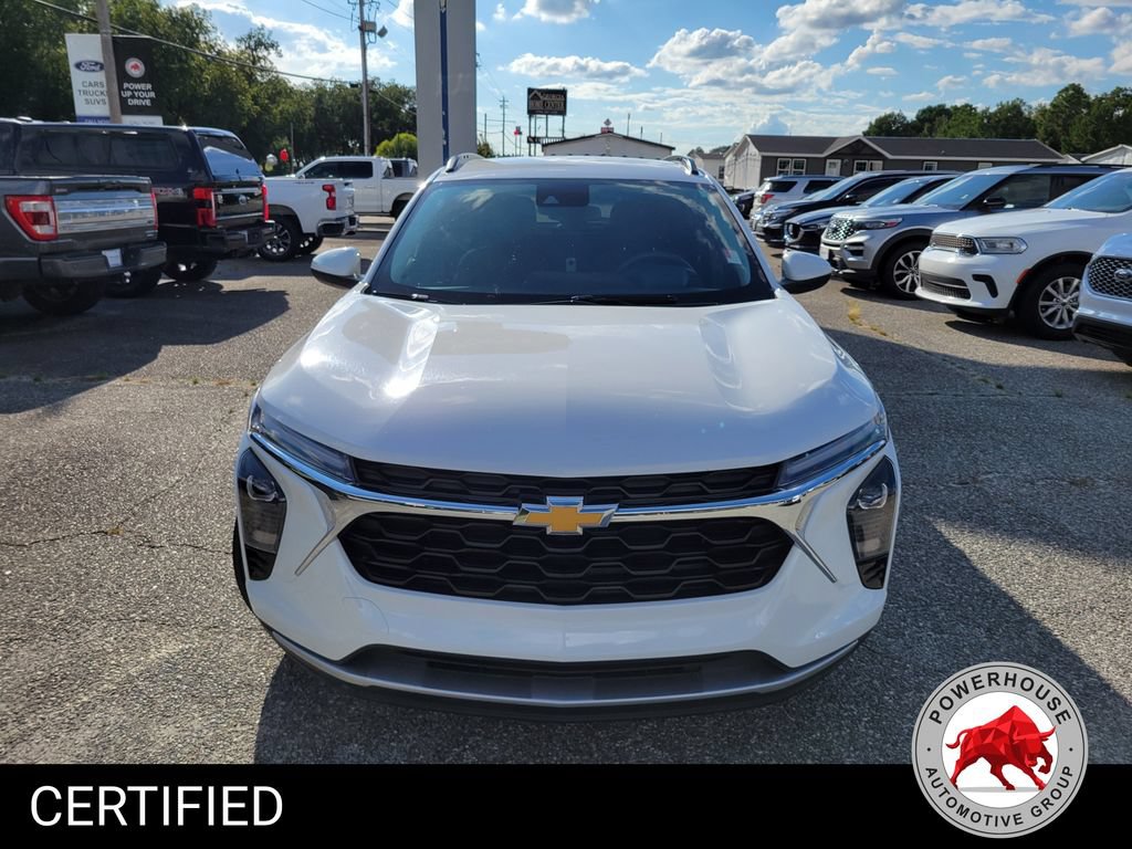 Used 2024 Chevrolet Trax LT FWD image 10