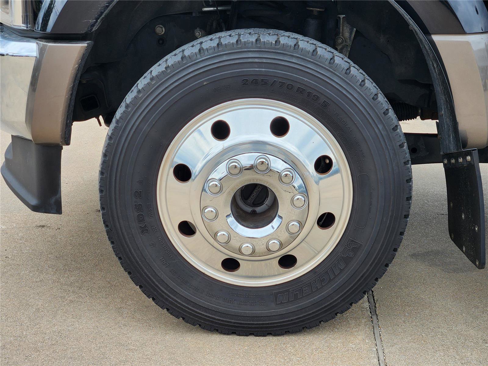 Certified 2022 Ford F450 Lariat w/ Lariat Ultimate Package image 8