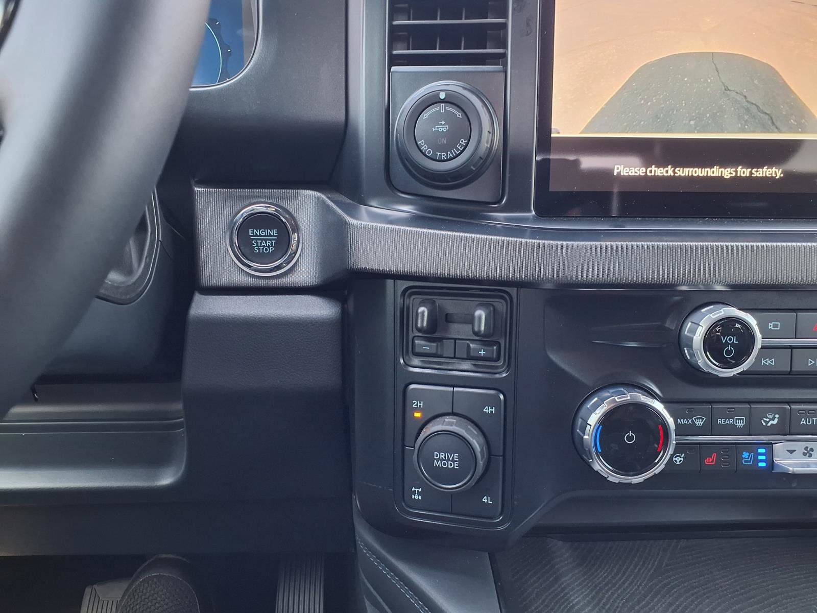 Certified 2025 Ford F250 Platinum AWD/4WD image 27
