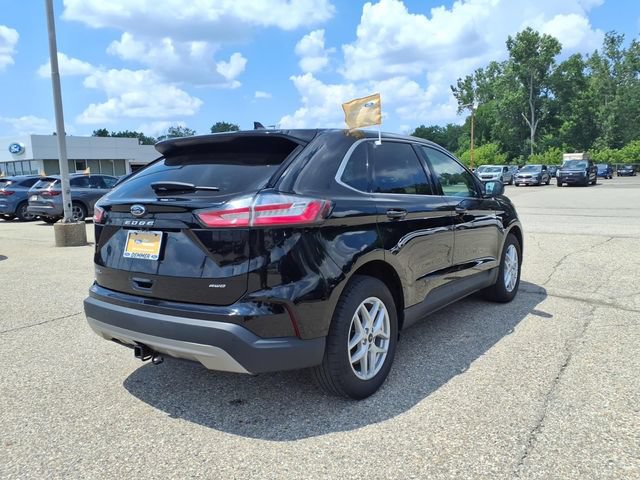 Certified 2023 Ford Edge SEL w/ Convenience Package AWD/4WD image 7
