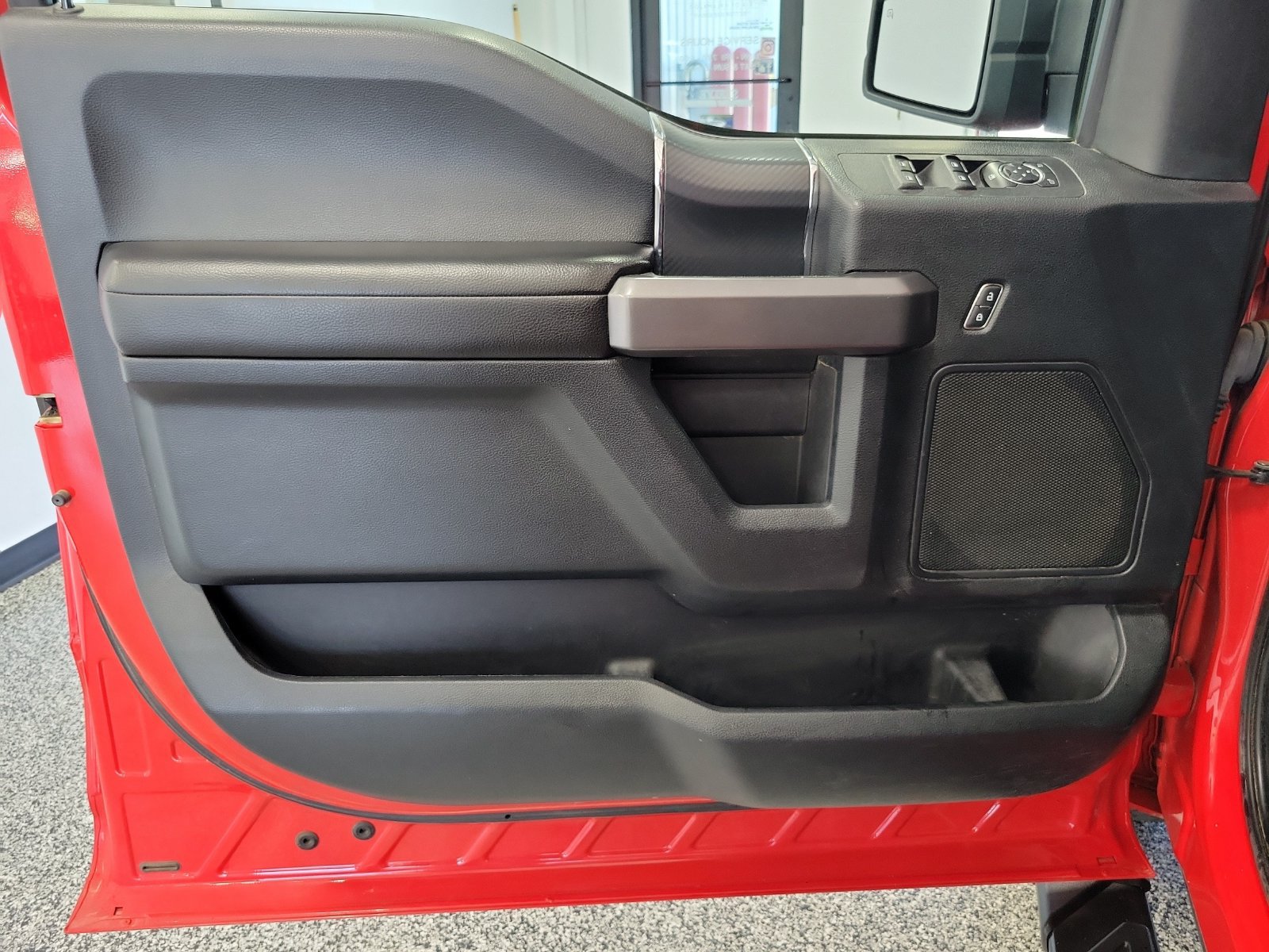 Certified 2019 Ford F150 XLT w/ Equipment Group 302A Luxury AWD/4WD image 6