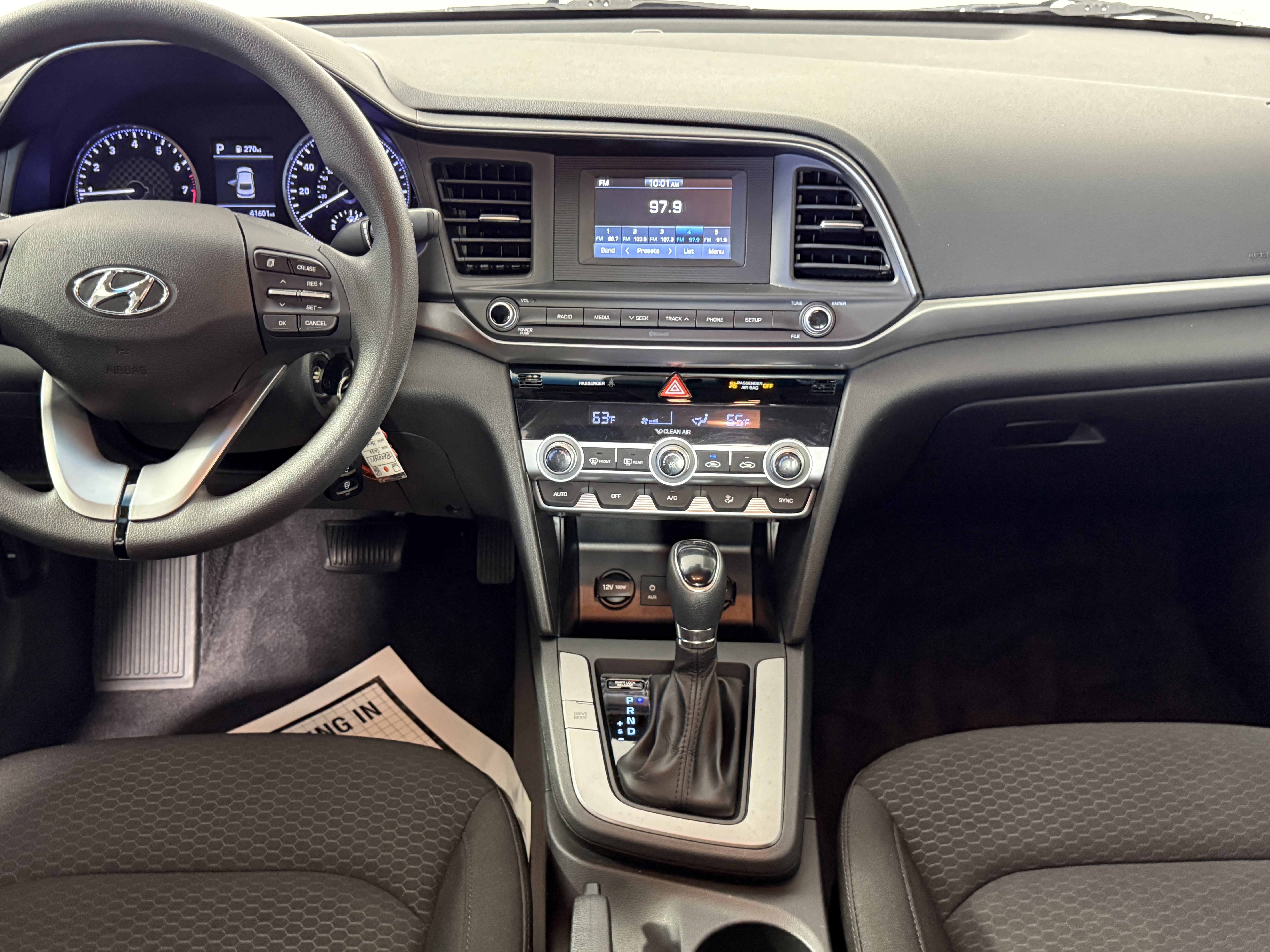 Used 2020 Hyundai Elantra SE w/ Cargo Package (C1) FWD image 12