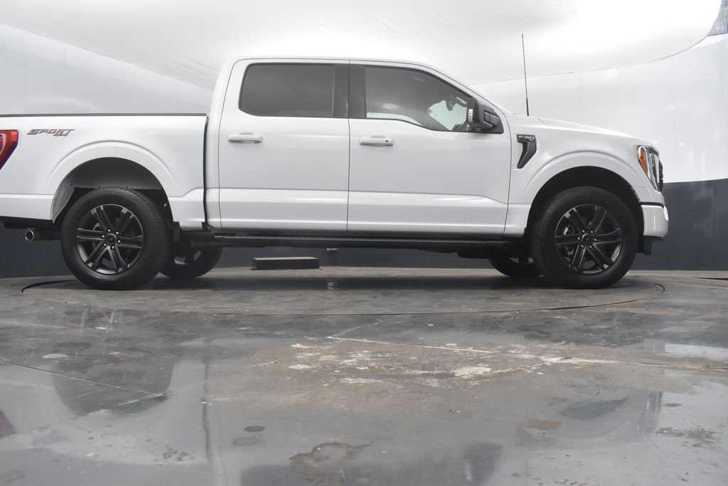 Certified 2022 Ford F150 XLT w/ Equipment Group 302A High image 24