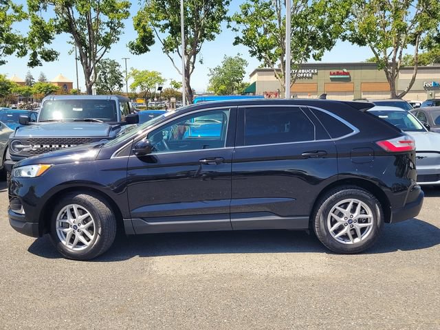 Certified 2021 Ford Edge SEL w/ Cargo Accessory Package AWD/4WD image 4