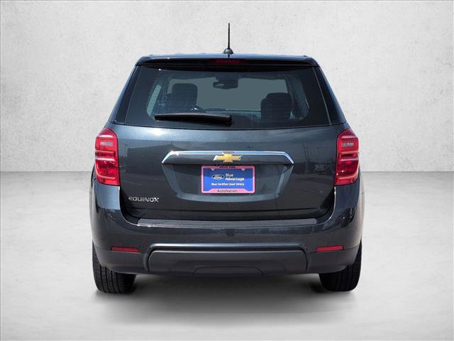 Used 2017 Chevrolet Equinox LS image 4