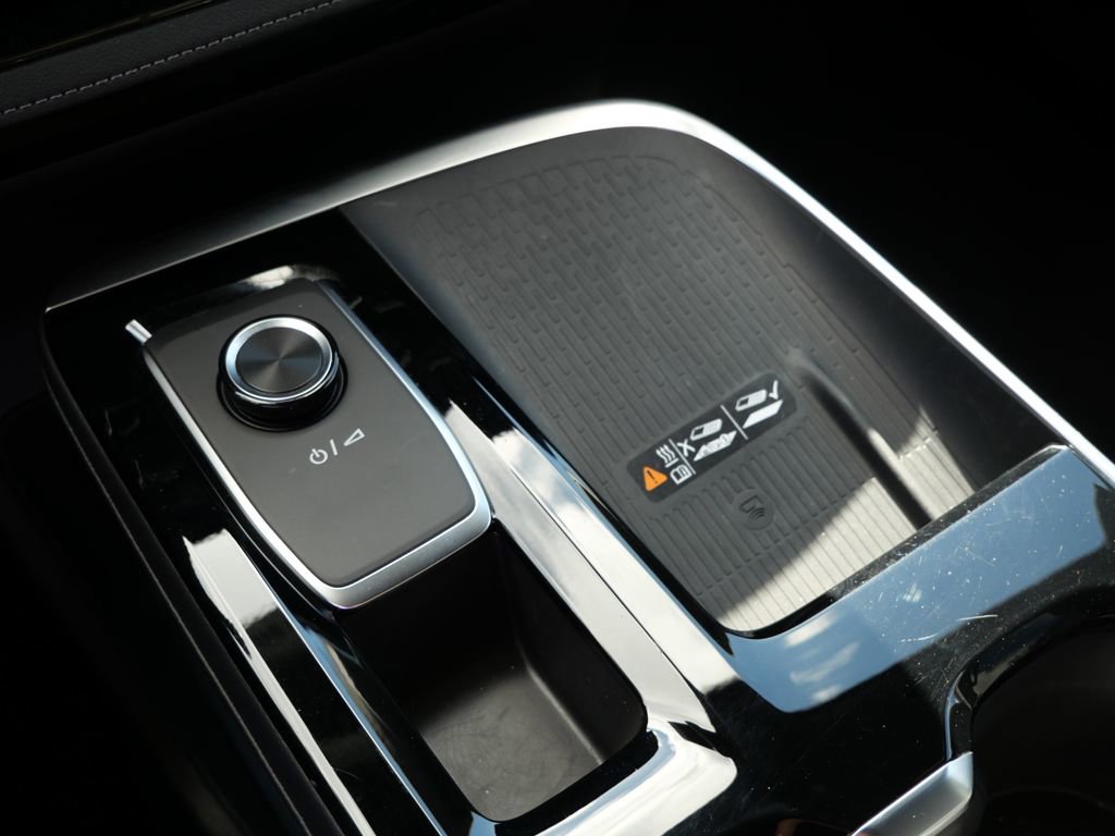 Used 2025 Buick Enclave Preferred image 24