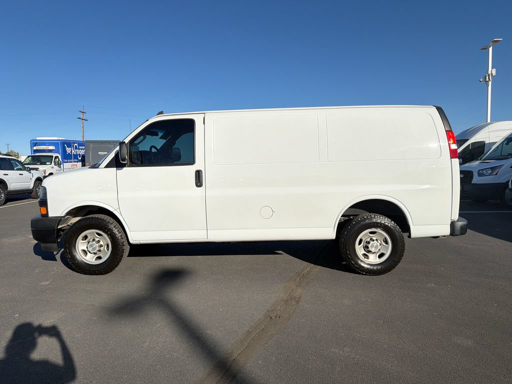 Used 2022 Chevrolet Express 2500 w/ Driver Convenience Package RWD image 2