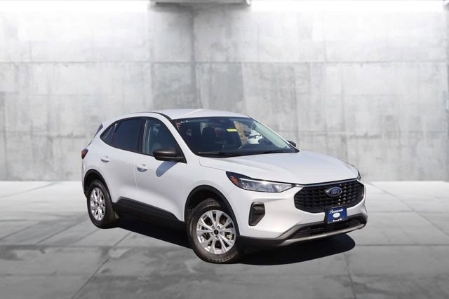Certified 2025 Ford Escape Active image 2