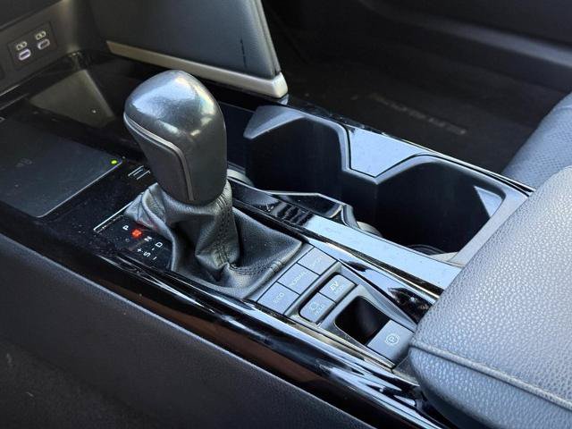 Used 2025 Toyota Camry XSE FWD image 22
