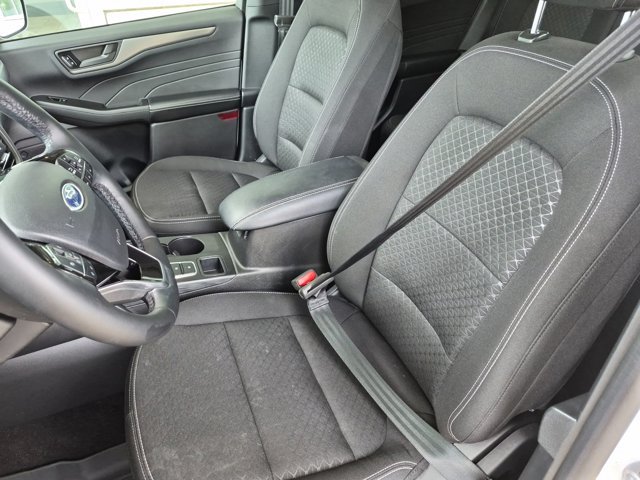 Certified 2025 Ford Escape Active w/ Tech Pack #1 FWD image 16