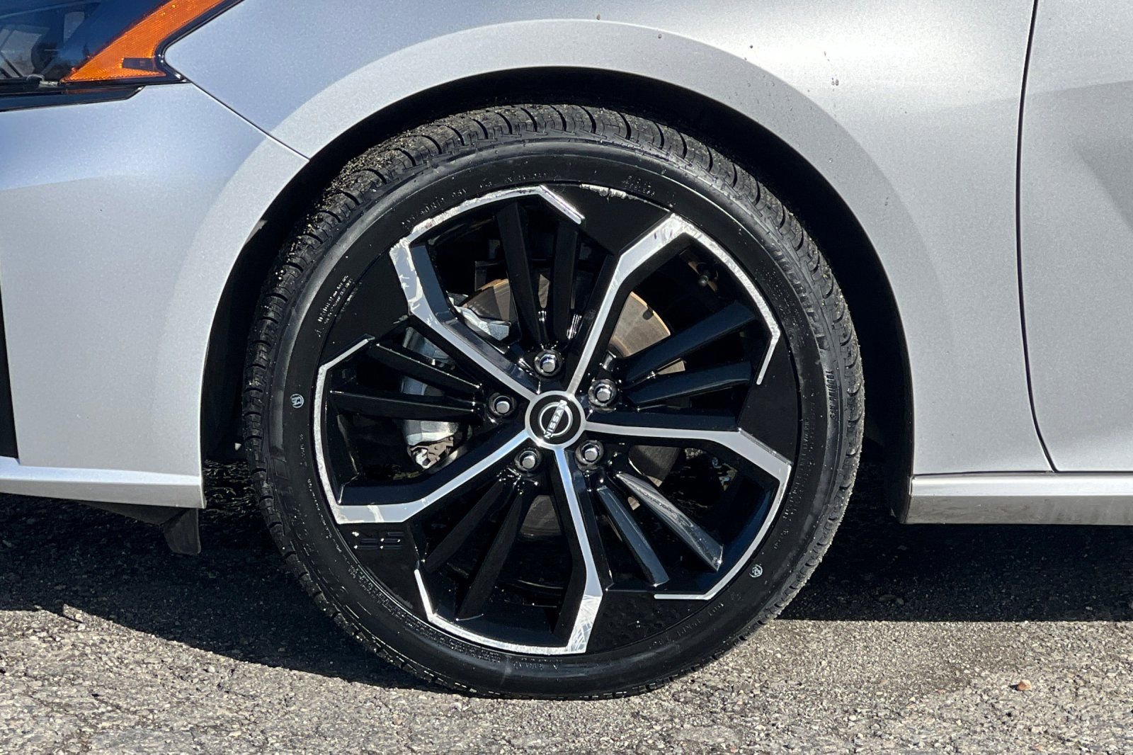 Used 2024 Nissan Altima 2.5 SR image 25