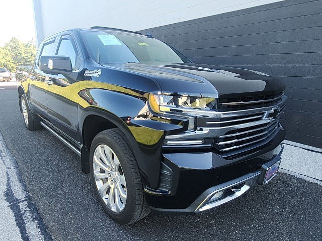 Used 2019 Chevrolet Silverado 1500 High Country w/ Technology Package AWD/4WD image 8