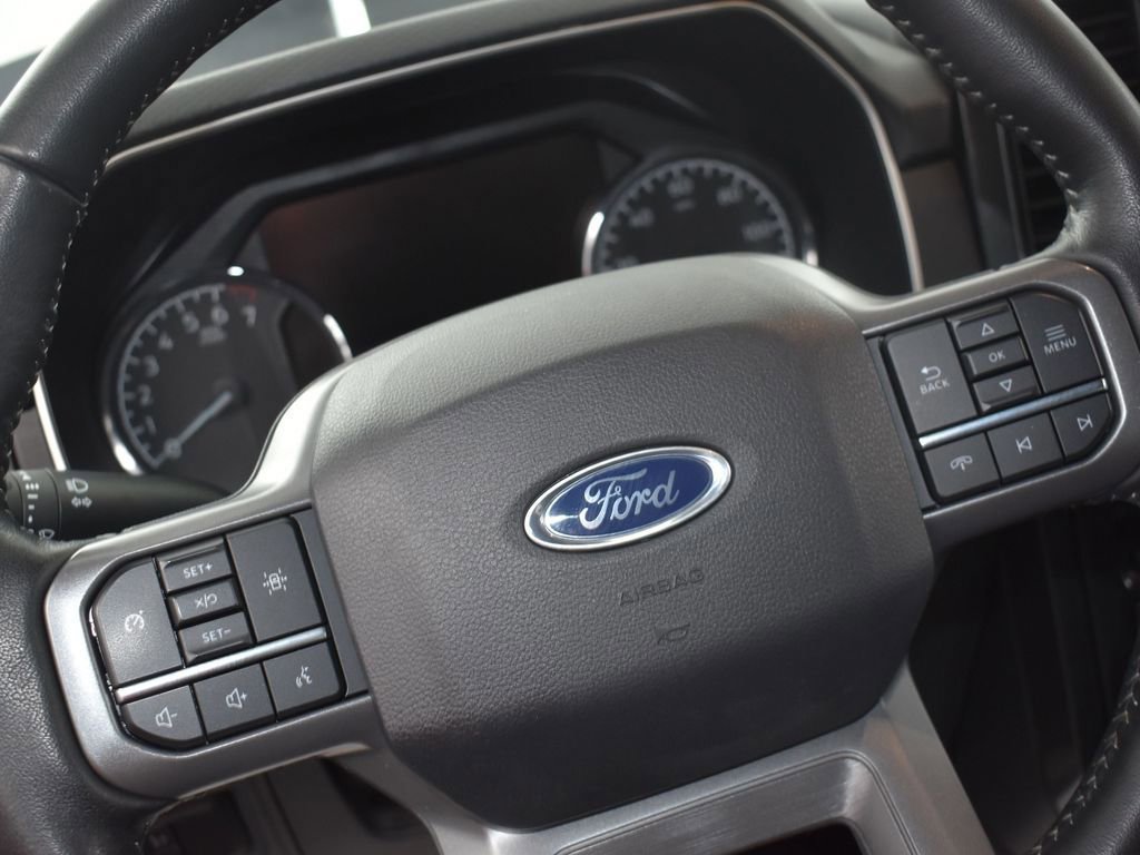 Certified 2022 Ford F150 XLT w/ Equipment Group 302A High image 33