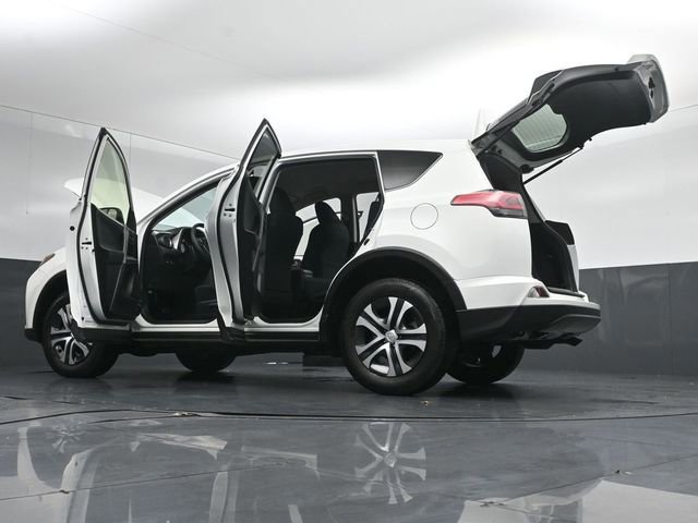 Used 2018 Toyota RAV4 LE w/ All Weather Liner Package AWD/4WD image 54