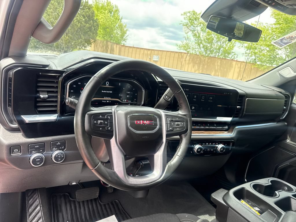 Used 2024 GMC Sierra 1500 Elevation AWD/4WD image 13