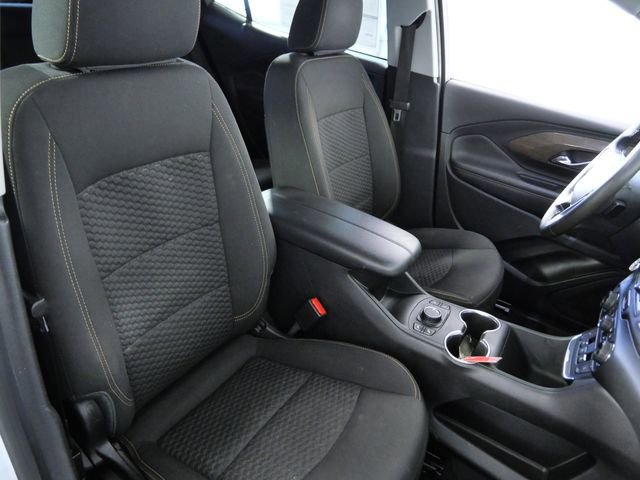 Used 2018 GMC Terrain SLE w/ Driver Convenience Package image 11