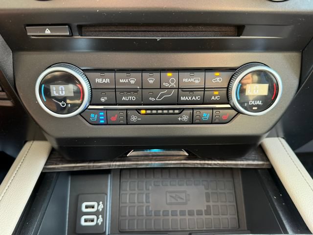 Certified 2018 Ford Expedition Limited w/ Equipment Group 301A AWD/4WD image 25