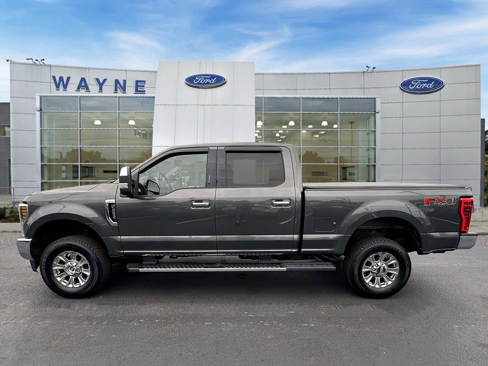 Certified 2019 Ford F250 XLT w/ XLT Premium Package AWD/4WD image 7