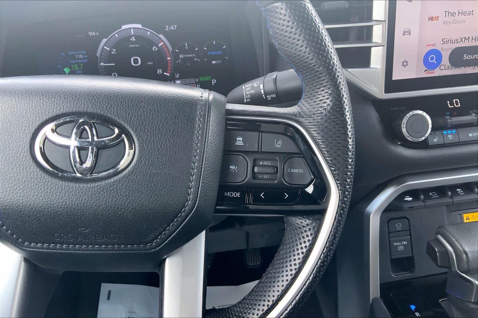 Used 2024 Toyota Tundra Platinum AWD/4WD image 25
