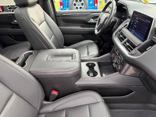 Used 2024 Chevrolet Tahoe RST w/ Luxury Package AWD/4WD image 15