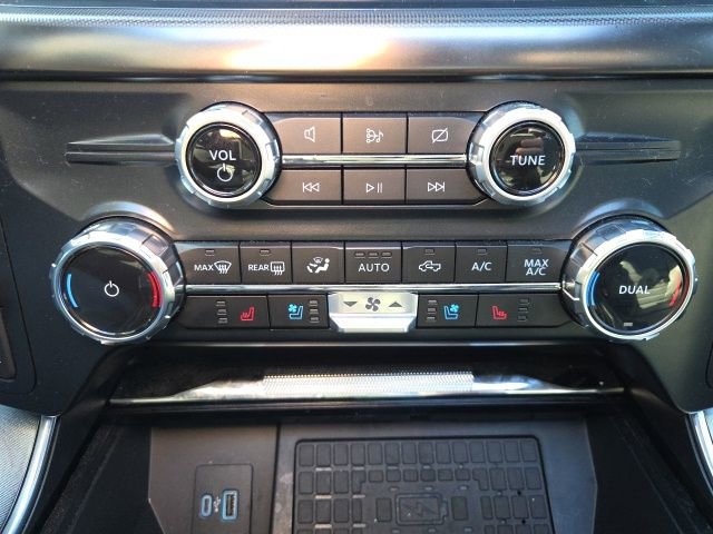 Certified 2023 Ford F150 Platinum w/ Equipment Group 701A High image 34