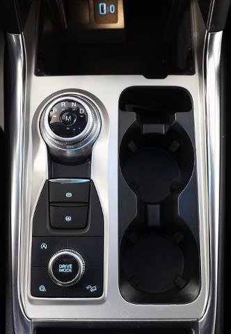 Certified 2021 Ford Explorer XLT w/ Equipment Group 202A AWD/4WD image 19