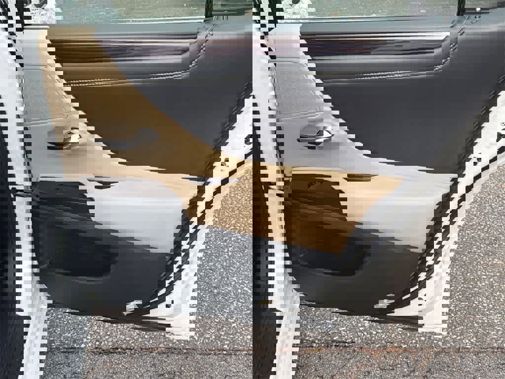 Used 2020 Lexus ES 350 image 15