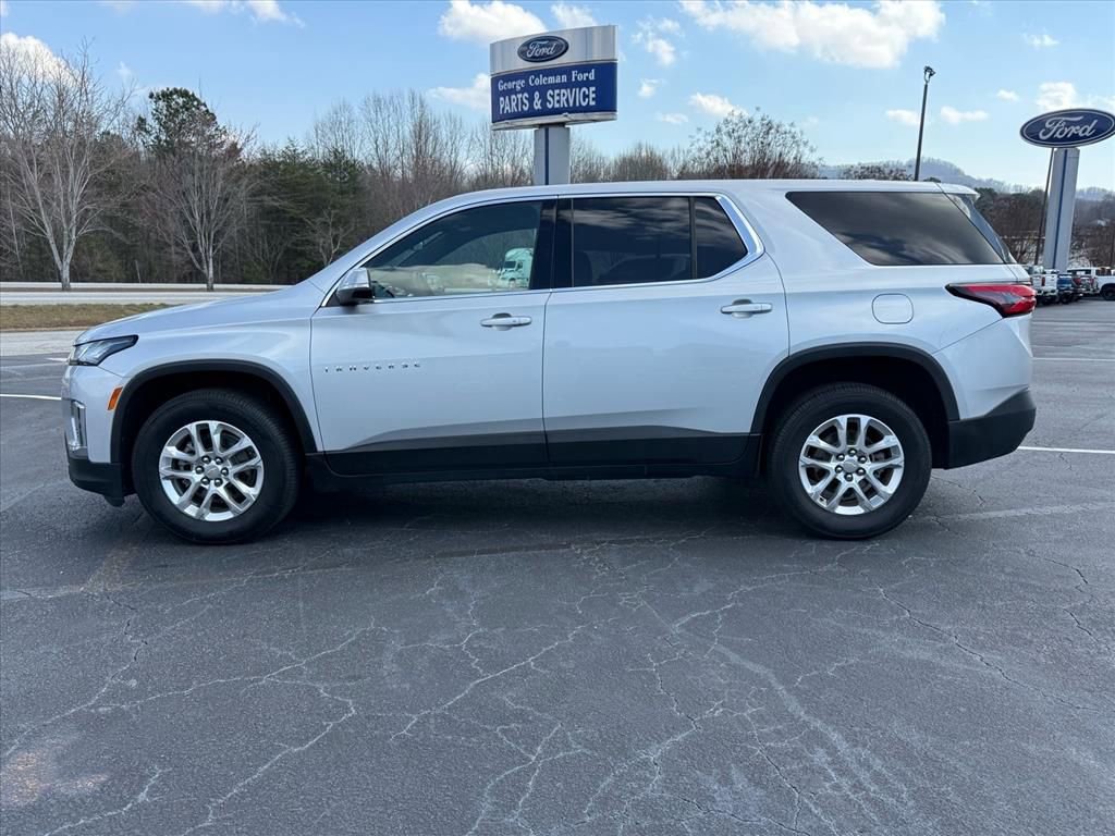Used 2022 Chevrolet Traverse LS image 7