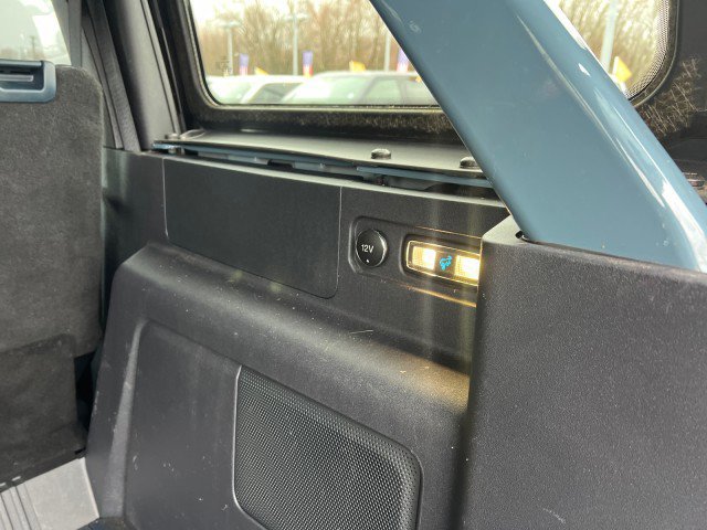 Certified 2021 Ford Bronco First Edition AWD/4WD image 37