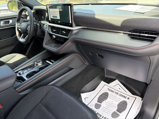 Certified 2025 Ford Explorer ST AWD/4WD image 30