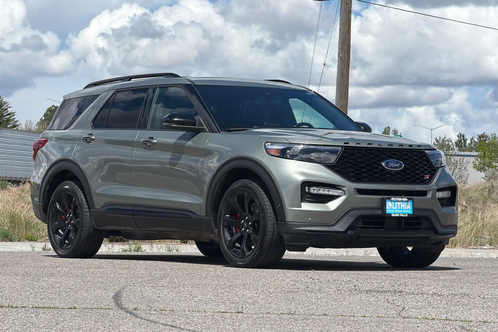 Certified 2020 Ford Explorer ST w/ ST Street Pack AWD/4WD image 9