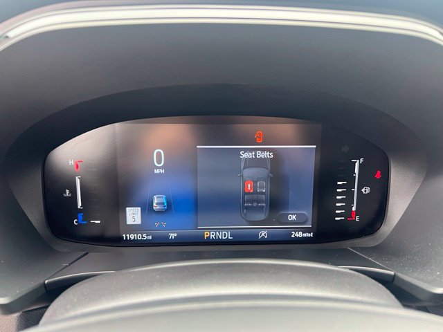 Certified 2024 Ford Escape ST-Line w/ Tech Pack #1 AWD/4WD image 11