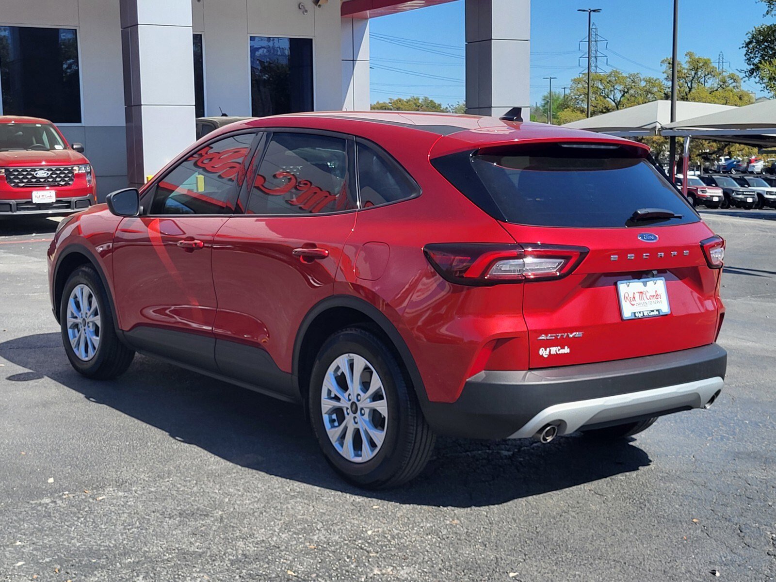 Certified 2025 Ford Escape Active image 5