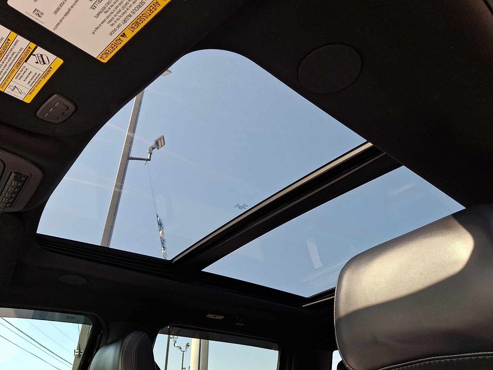 Certified 2025 Ford F350 Platinum image 21