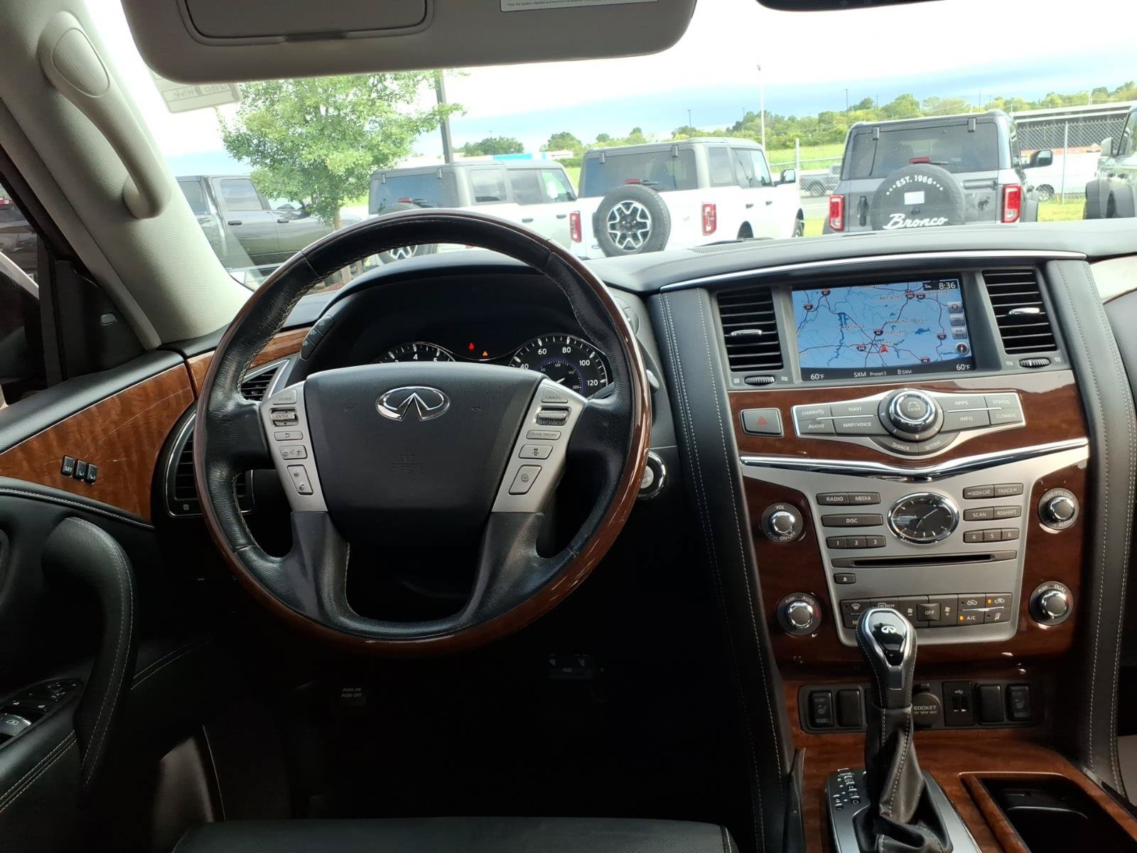 Used 2019 INFINITI QX80 Luxe w/ 22" Wheel Package AWD/4WD image 15