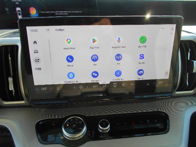Certified 2025 Ford Expedition Active AWD/4WD image 9