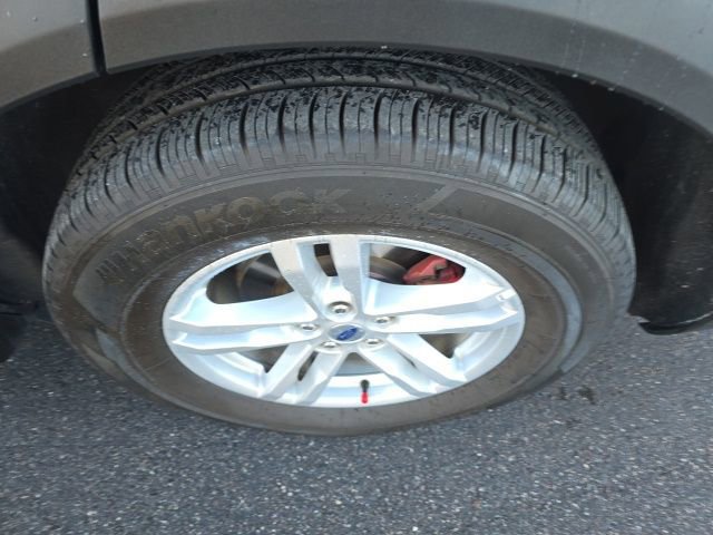 Certified 2022 Ford Explorer XLT image 7