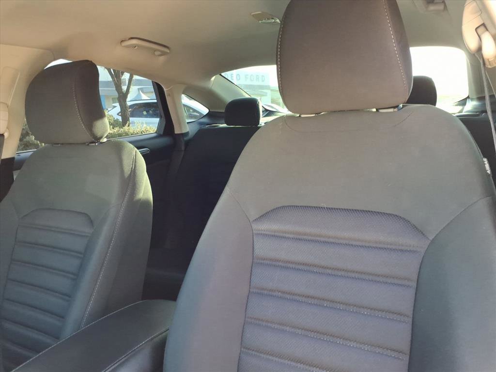 Certified 2017 Ford Fusion SE image 13