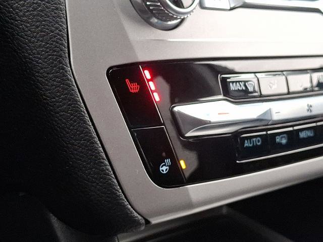 Certified 2022 Ford Explorer XLT w/ Equipment Group 202A image 24