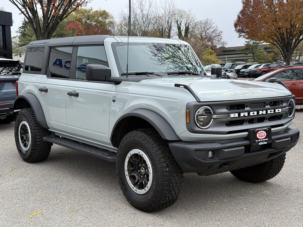 Certified 2022 Ford Bronco Big Bend w/ Sasquatch Package image 4